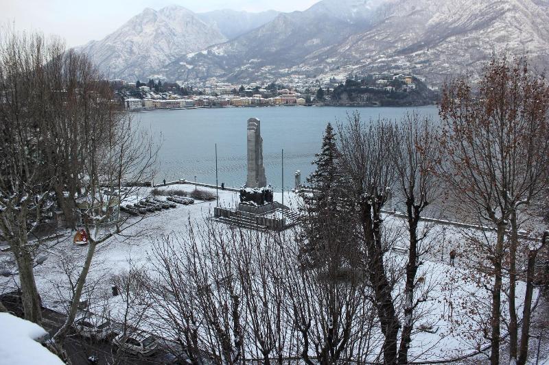 Hotel Alberi Lecco Bagian luar foto