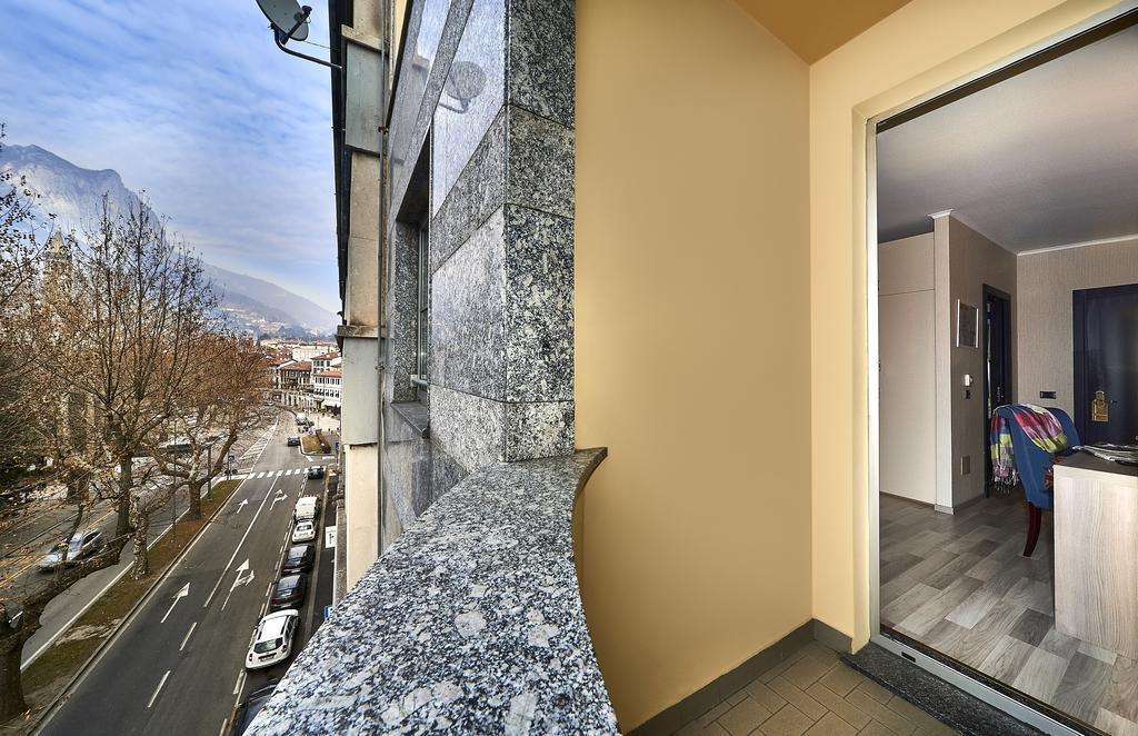 Hotel Alberi Lecco Bagian luar foto